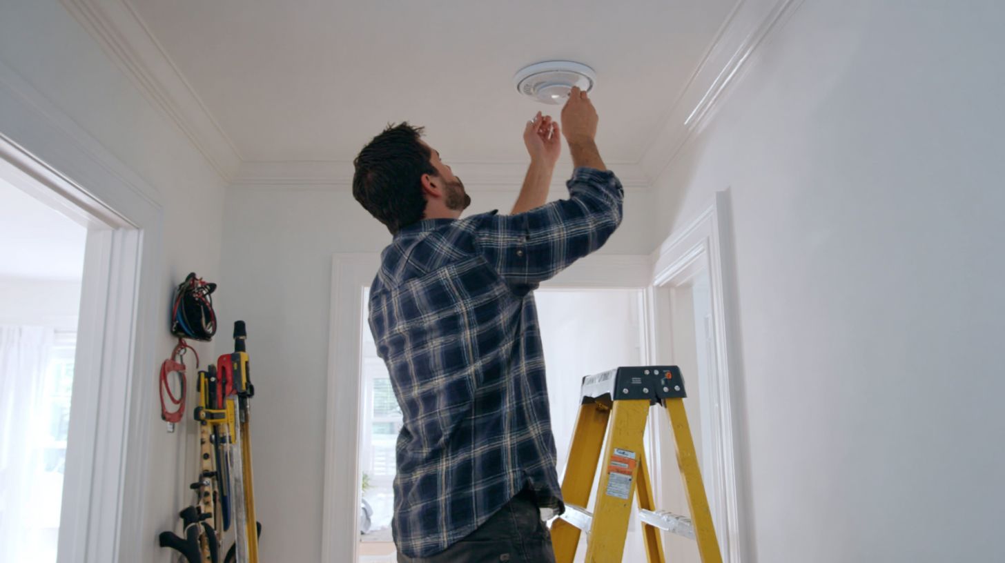 How to Check if Smoke Detectors Are Code Compliant