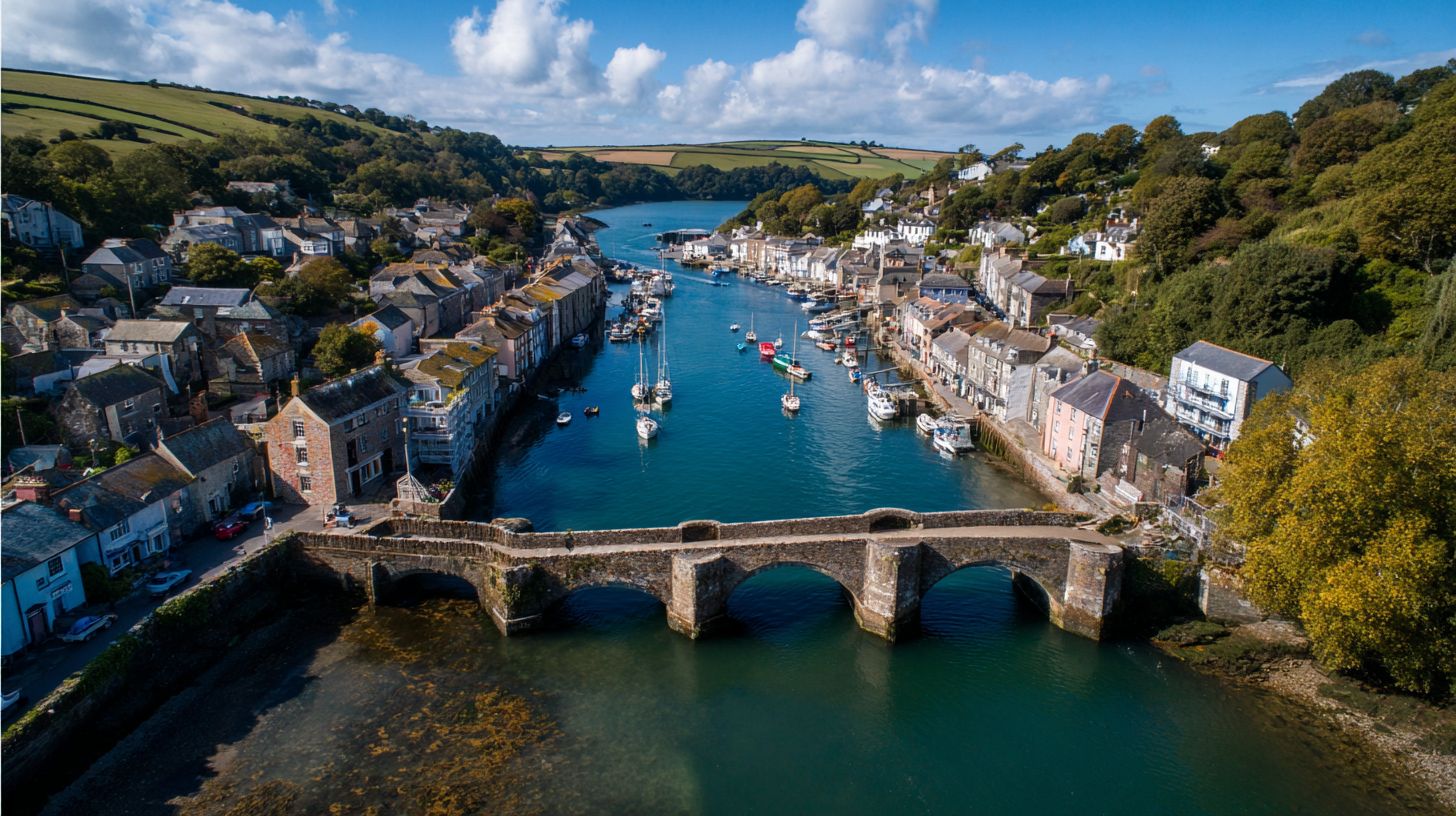 Why choose living in Kingsbridge according to Living in Kingsbridge | A Guide?