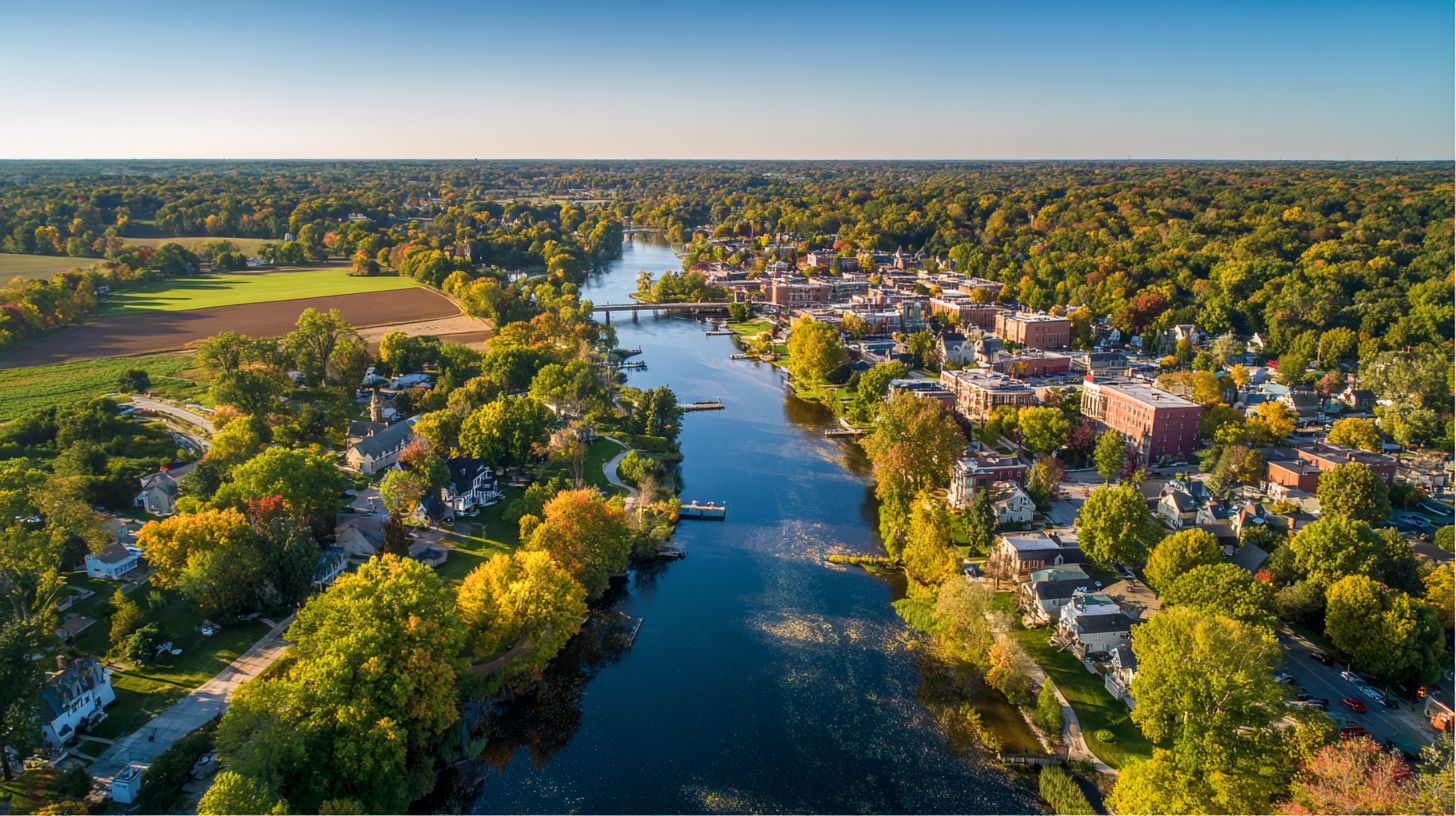 What Buyers Need to Consider When Investing in Fox River Valley, IL: Location Advantages?