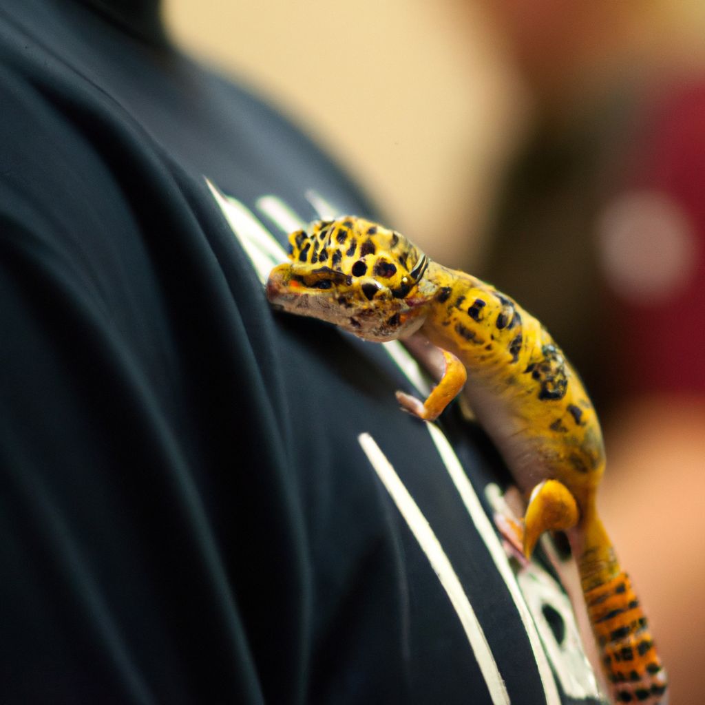 Will leopard geckos sit on your Shoulder